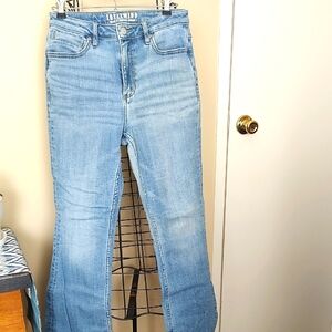 Idyllwind Blue Boot Cut Jeans with High Waist and Faded Look